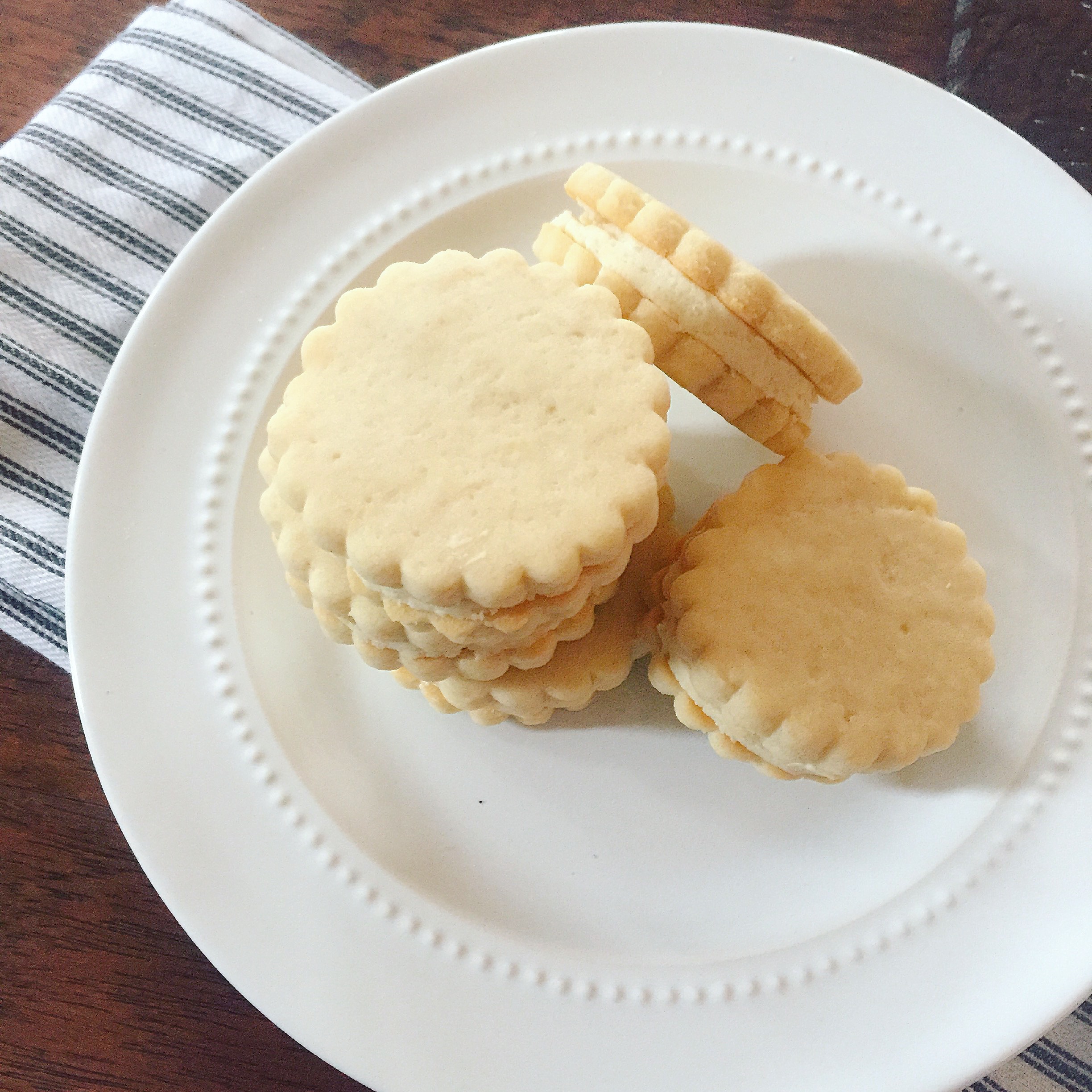 BaNilla Sandwich Cookie Recipe